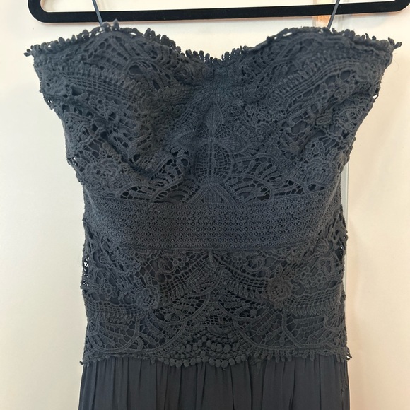 SPECTACULAR FREE PEOPLE DRESS IN LIKE NEW CONDITION! - Picture 2 of 10